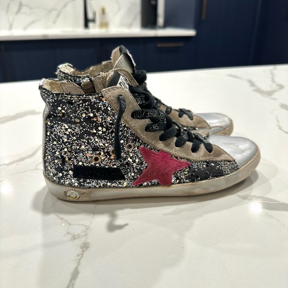 kids Golden Goose sneakers youth size 36 (European). worn but wearable!